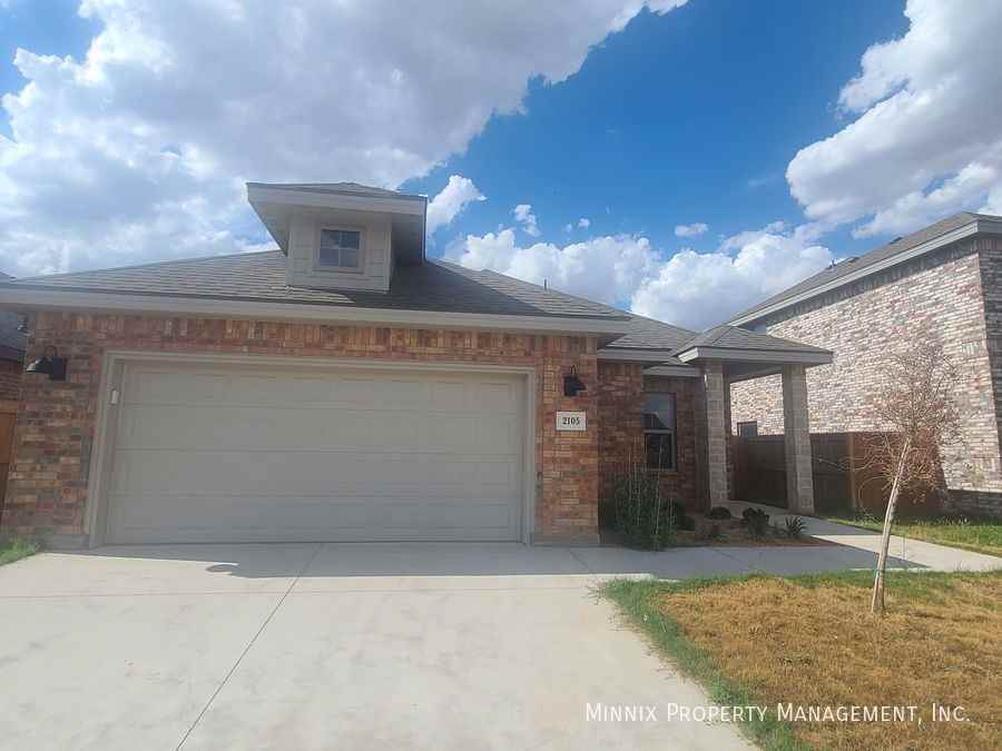 2105 Congress St - Photo 3 of 41