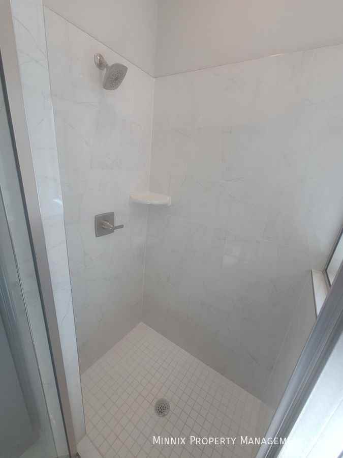 2105 Congress St - Photo 6 of 41