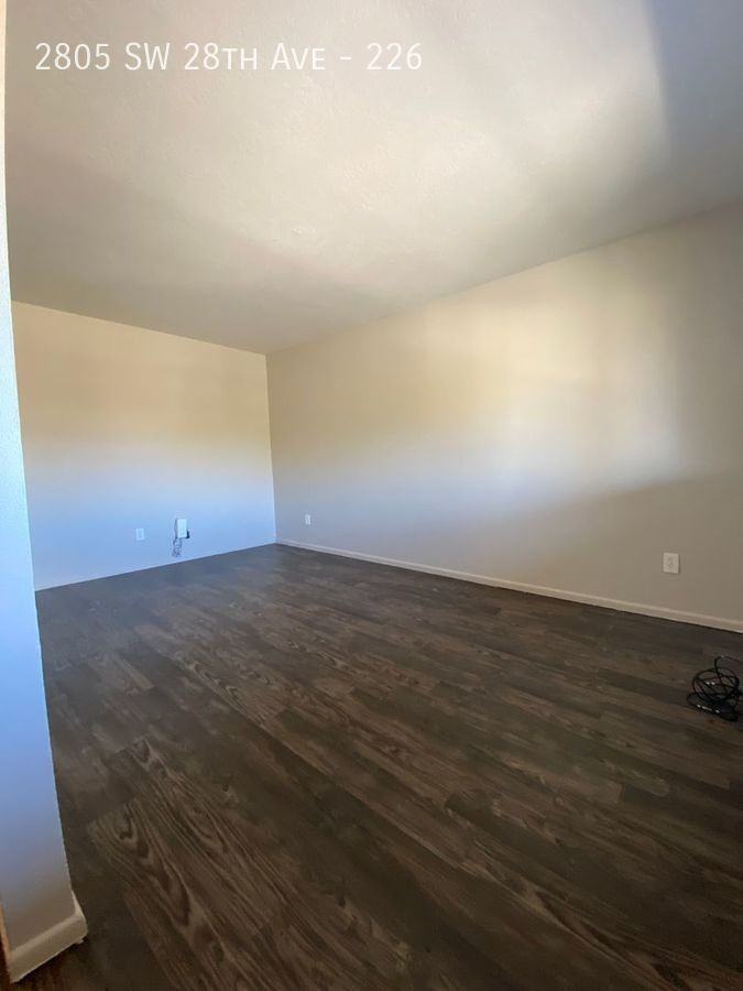 2805 Sw 28th Ave #226 - Photo 2 of 9