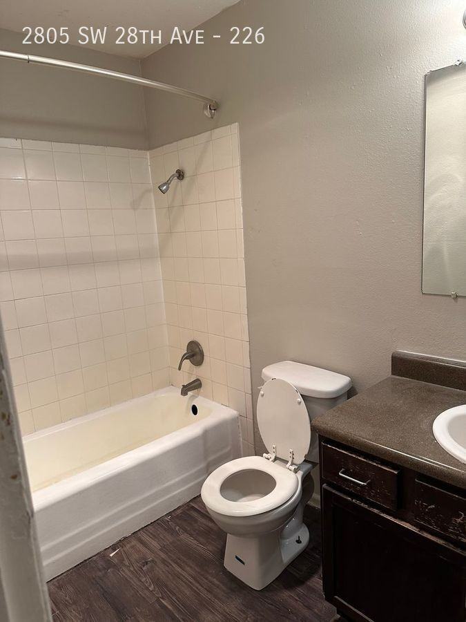 2805 Sw 28th Ave #226 - Photo 4 of 9