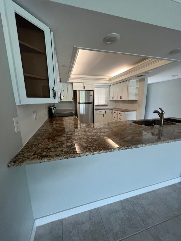 16650 Partridge Place Rd #101 - Photo 3 of 20