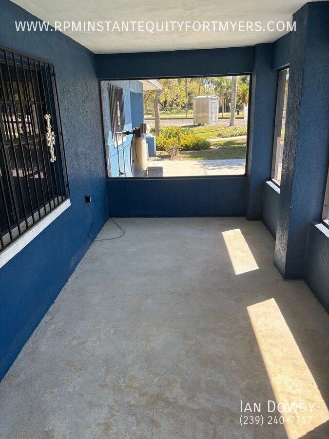 2755 Dr Ella Piper Way - Photo 2 of 13