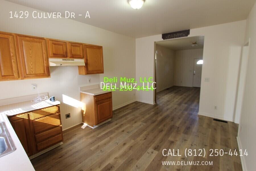 1429 Culver Dr #A - Photo 6 of 15