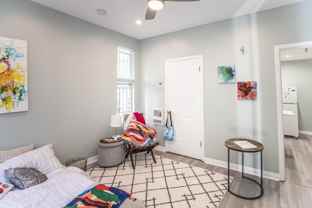 1117 3rd St #7 - Photo 1 of 1