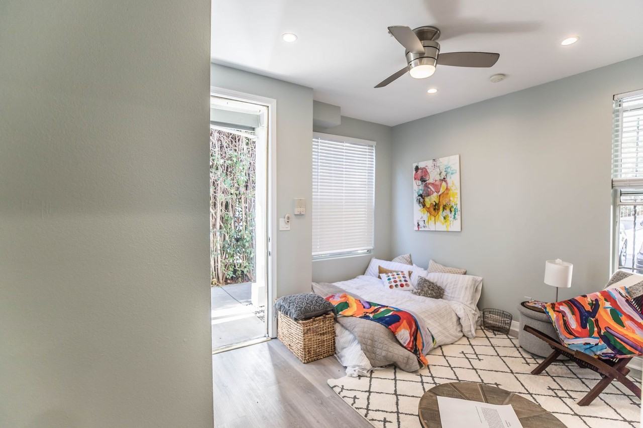 1117 3rd St #7 - Photo 5 of 17