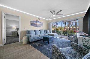 2300 Hidden Lake Dr #5 - Photo 4 of 17