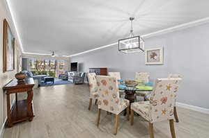 2300 Hidden Lake Dr #5 - Photo 5 of 17