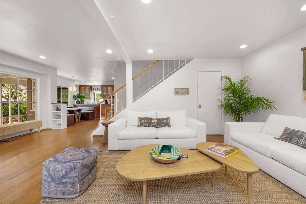 OB Hideaway - Photo 3 of 50