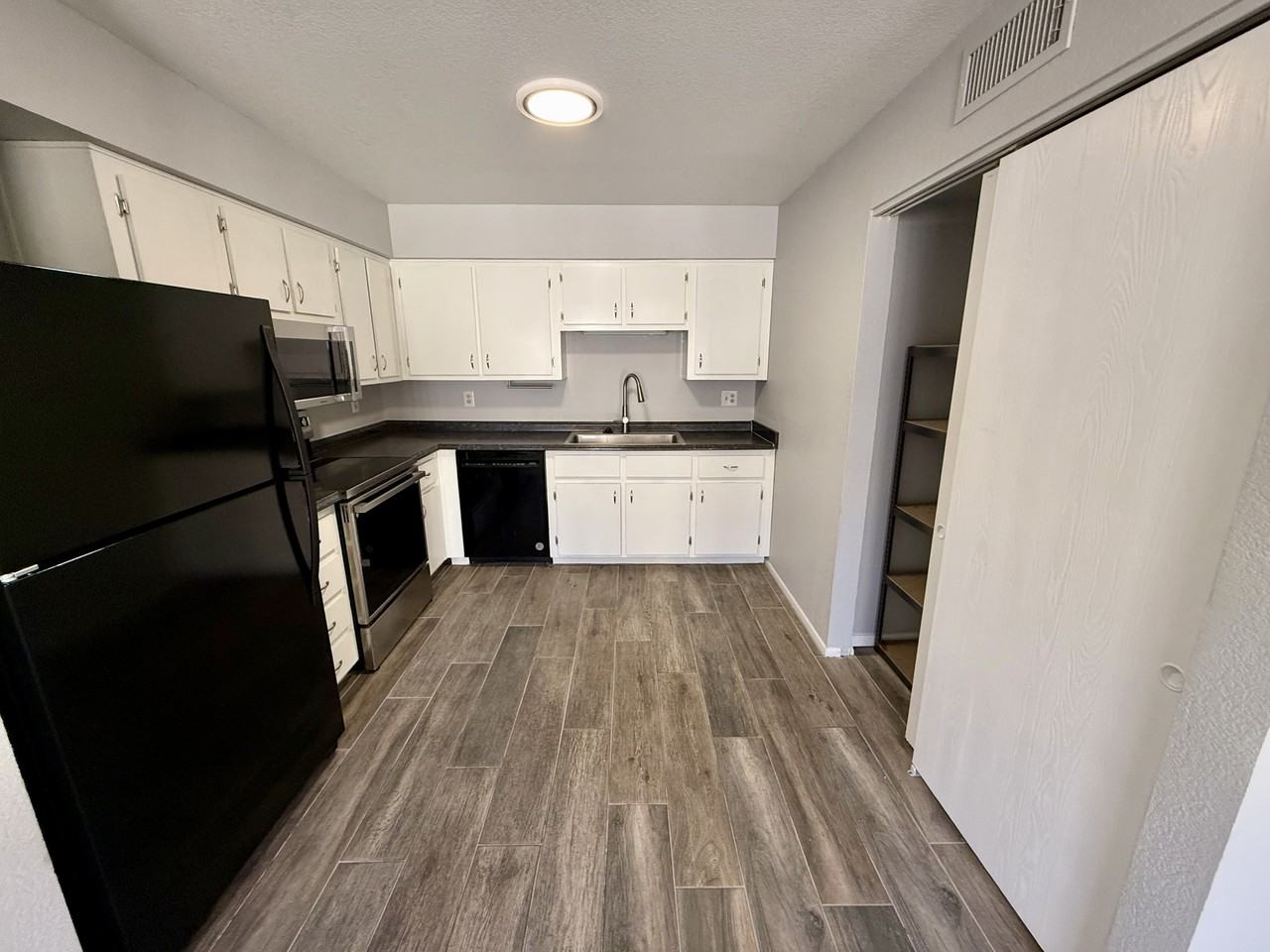 2151 North Meridian Road - Photo 3 of 21