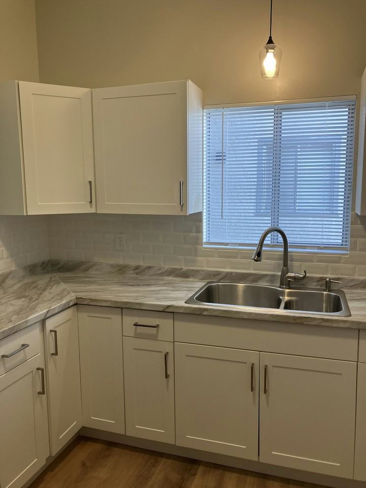 5711 Gallatin Lane, Unit 5711 - Photo 4 of 19