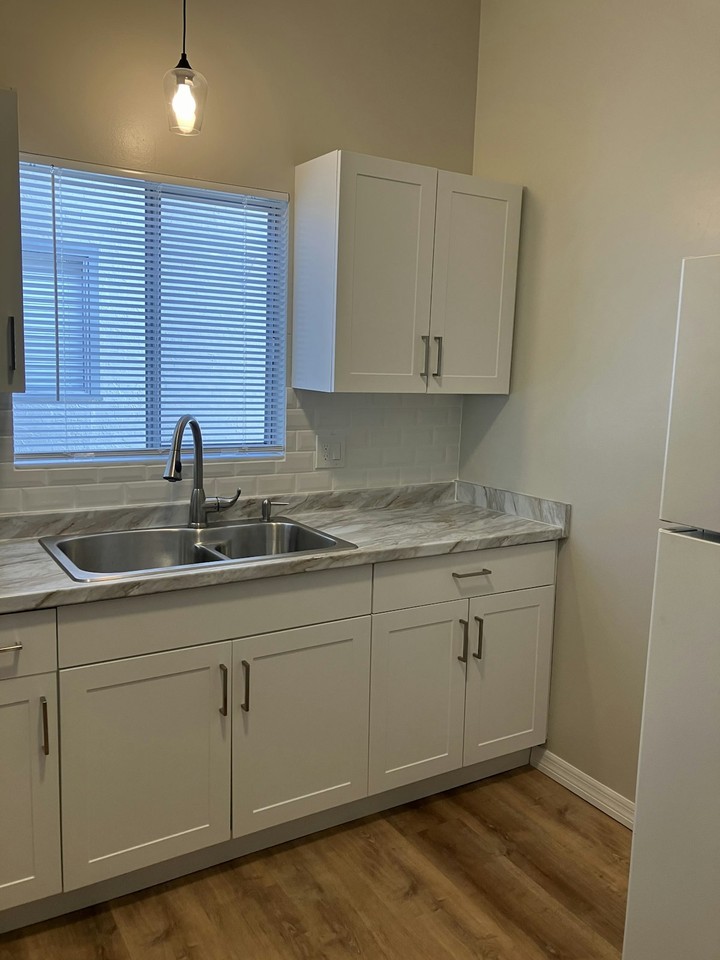 5711 Gallatin Lane, Unit 5711 - Photo 5 of 19