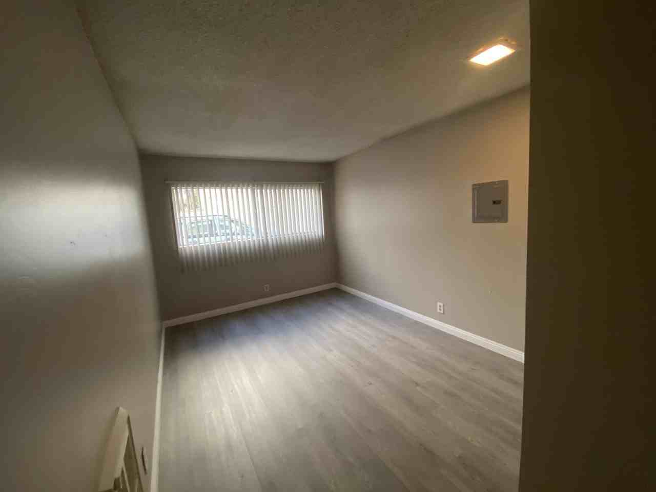 Great Architech, LLC/ 11690 Ramona Blvd/ Claudia - Photo 4 of 4