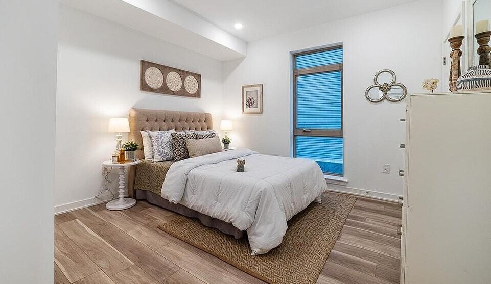 2031 East Lehigh Avenue - Photo 6 of 13