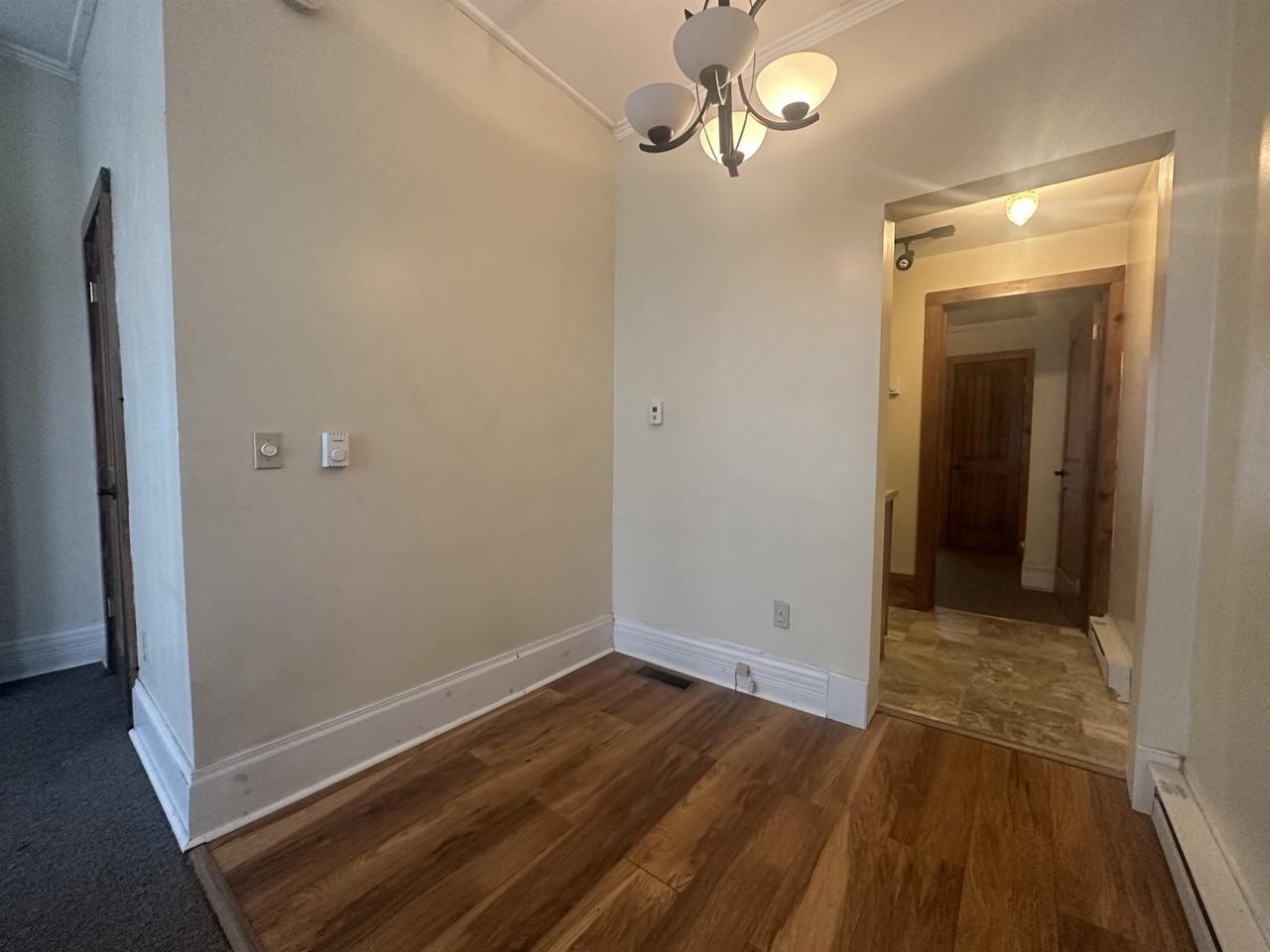 25 S William St - Photo 3 of 9