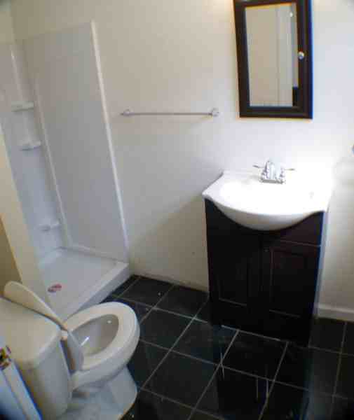 137 Lexington Ave - Photo 4 of 12