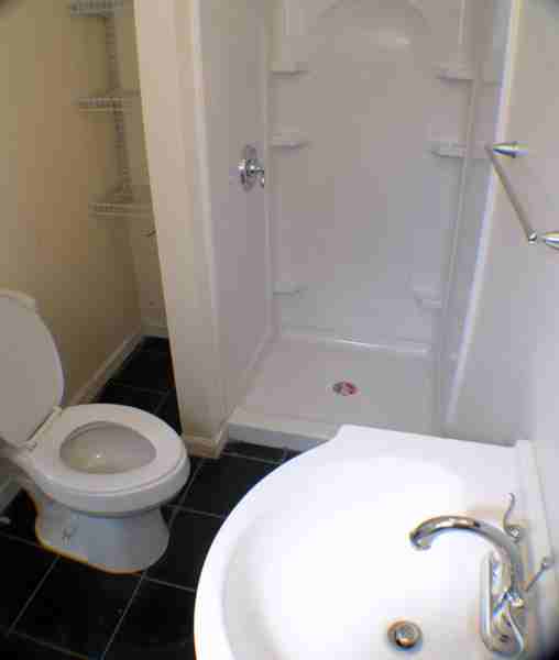 137 Lexington Ave - Photo 5 of 12