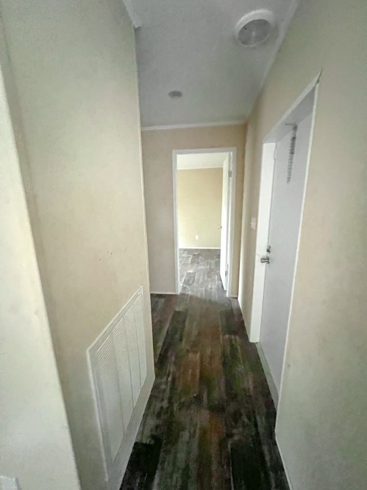 517 Scott Lane - Photo 3 of 12