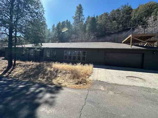 115 Dipaolo Drive - Photo 2 of 28