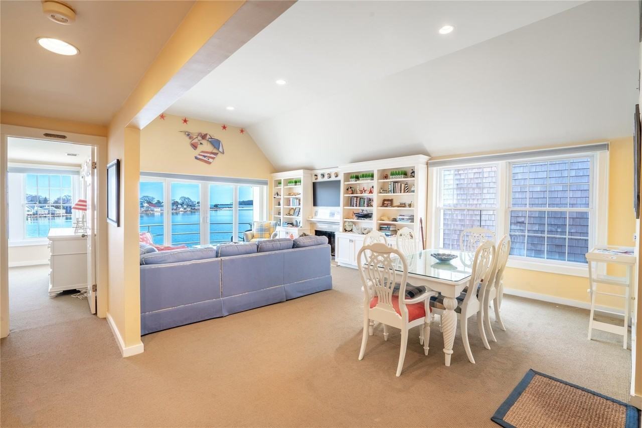 36 Stirling Cv #B - Photo 3 of 18