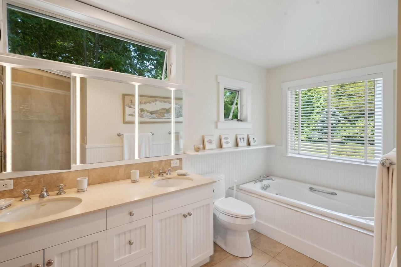 43 Greenleaf Ln - Photo 6 of 33