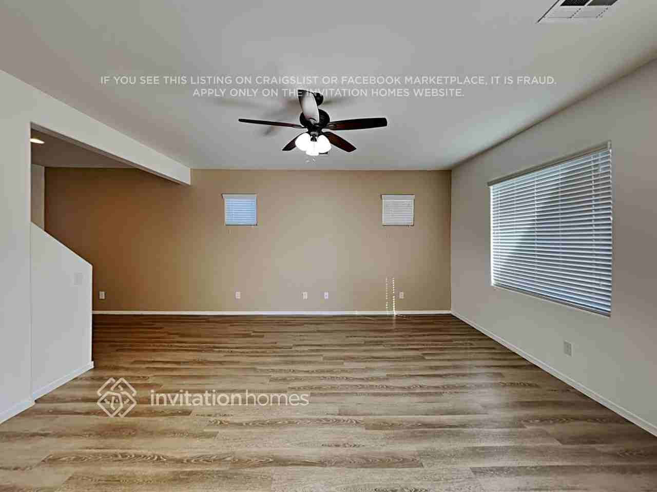 1295 E Palomino Way - Photo 4 of 19