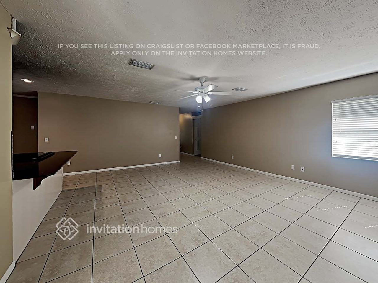 3827 Rolling Cir - Photo 4 of 21