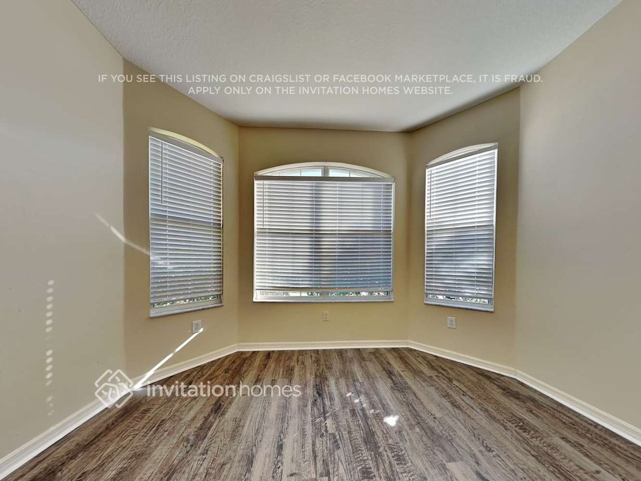 27609 Edenfield Dr - Photo 6 of 17