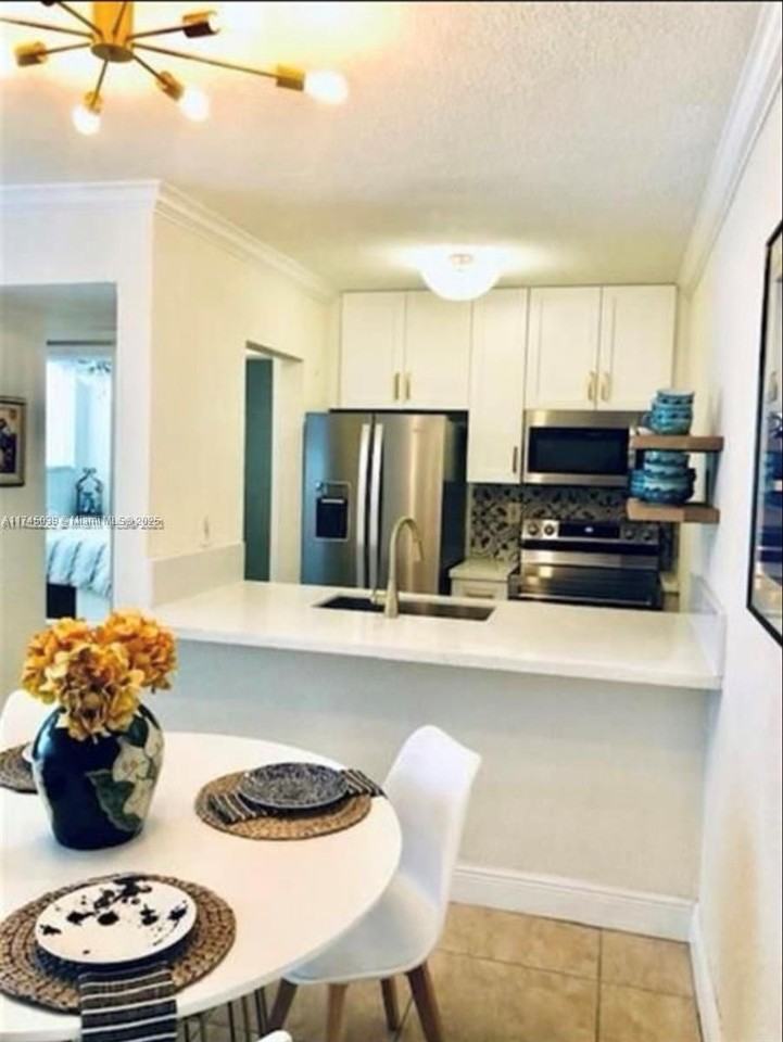 300 Madeira Ave ##102