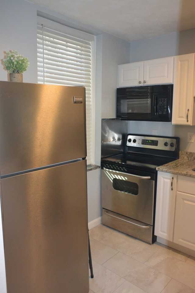 88 Gordon St #203 - Photo 3 of 16