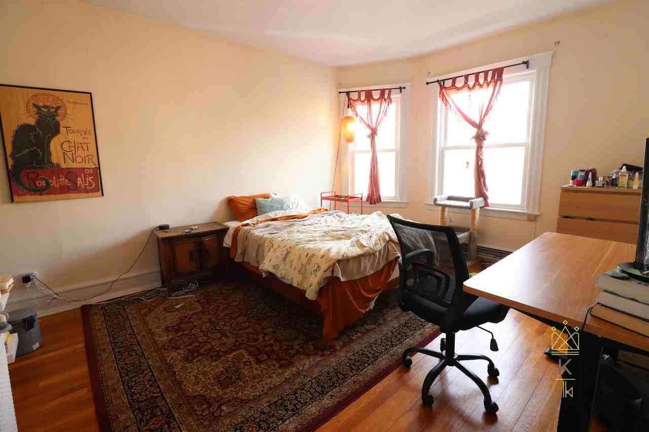 40 Atherton Rd #2 - Photo 7 of 25