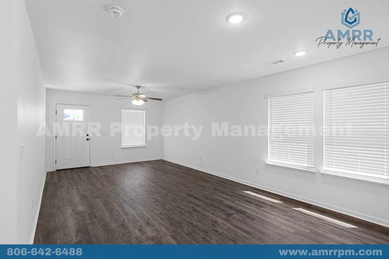 520 Alex Jordan Dr - Photo 3 of 23