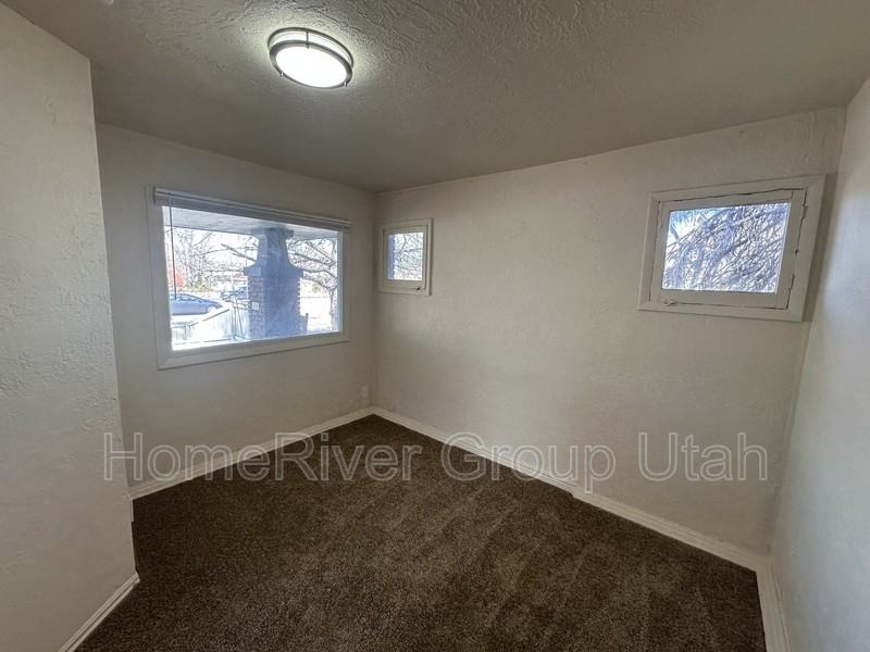 1985 Se Upstairs - Photo 4 of 10