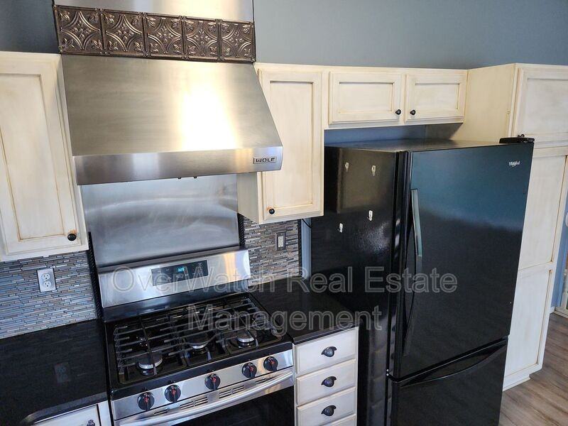 11709 Galloway Loop - Photo 4 of 24