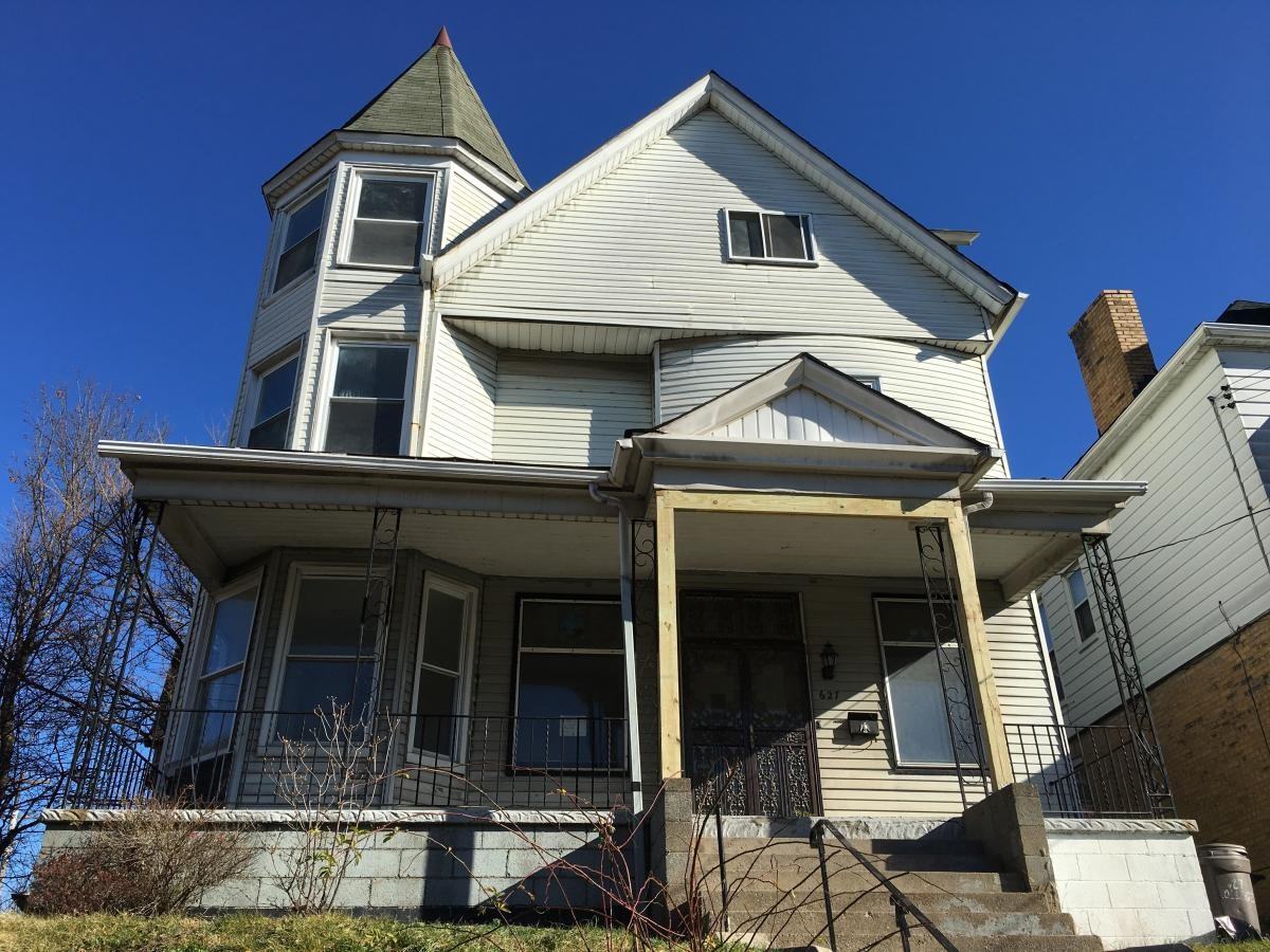 627 College St, Pittsburgh, PA 15232 8 Bedroom House for Rent for