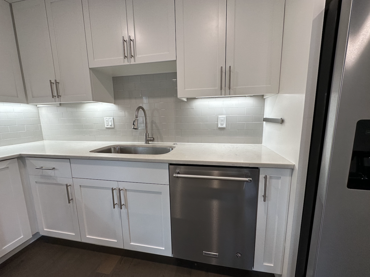 2029 Se Harold St #2 - Photo 6 of 30