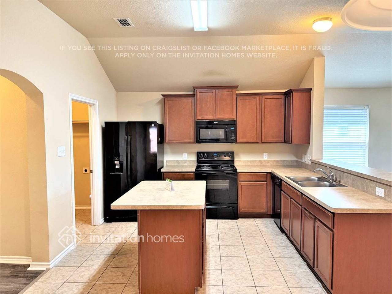 4609 Wheatland Dr - Photo 6 of 23