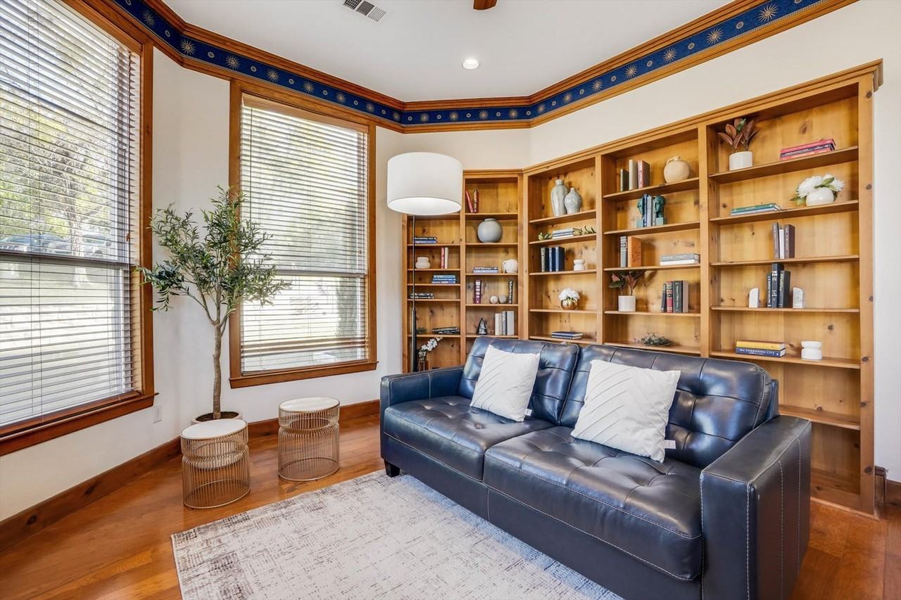 2161 Wynn Joyce Road - Photo 5 of 50