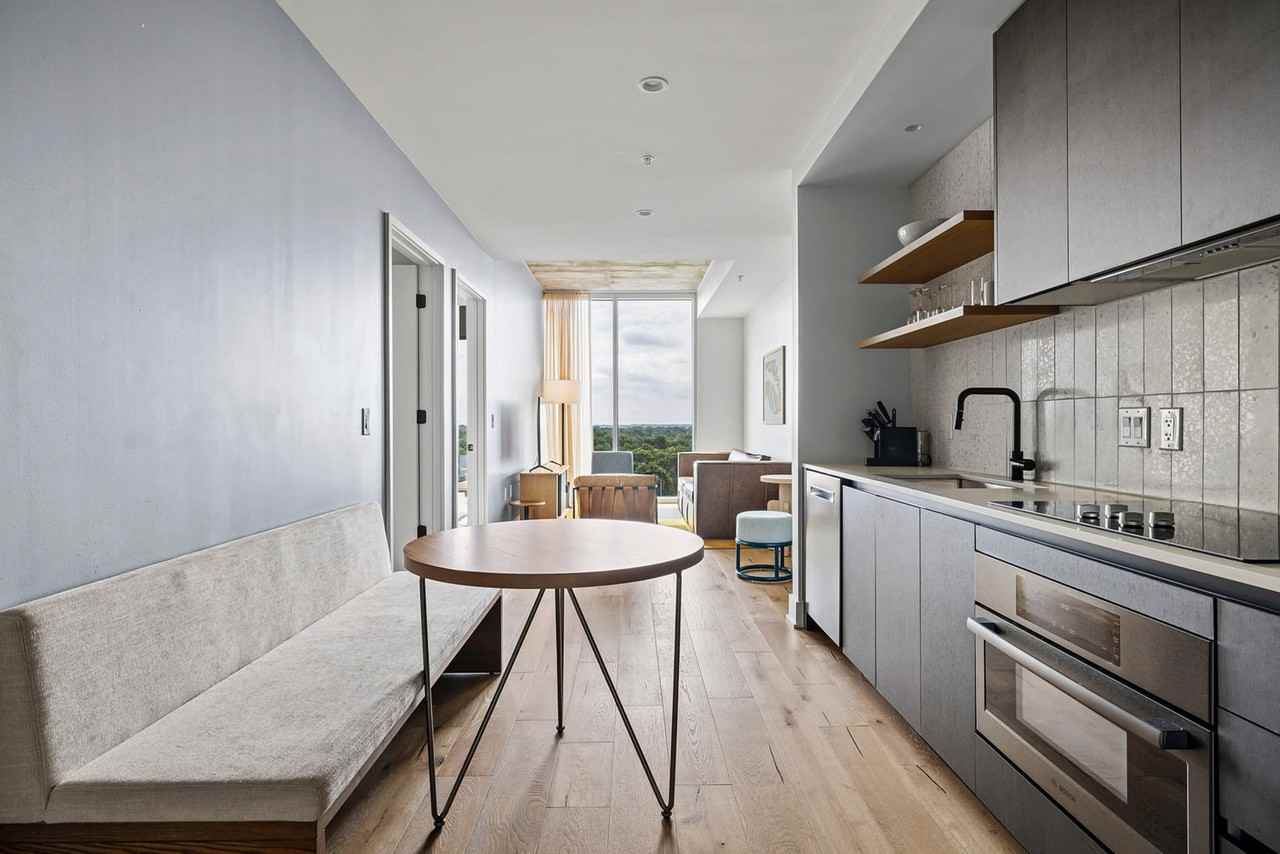 48 East Ave #1028541P - Photo 5 of 32