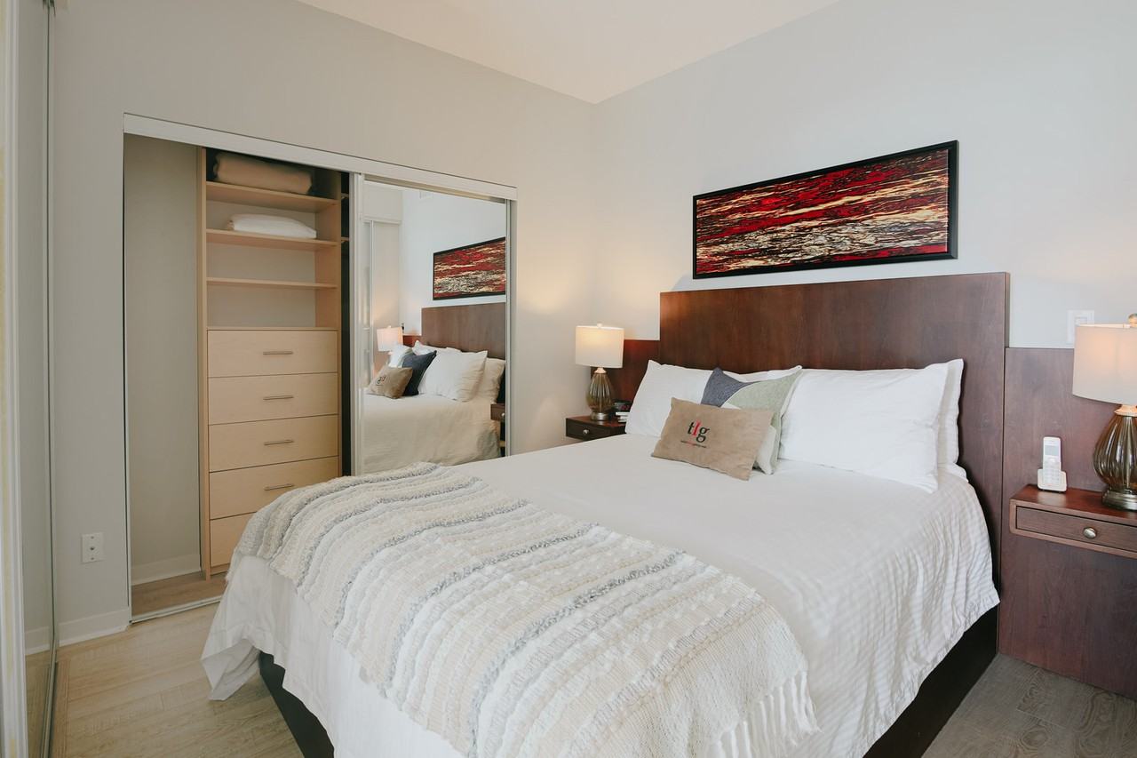 81 Bay St #1026106P - Photo 5 of 30