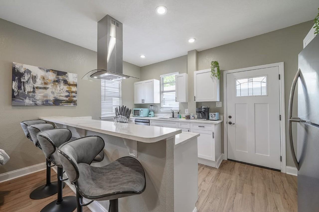 2501 West North B Street - Photo 5 of 37