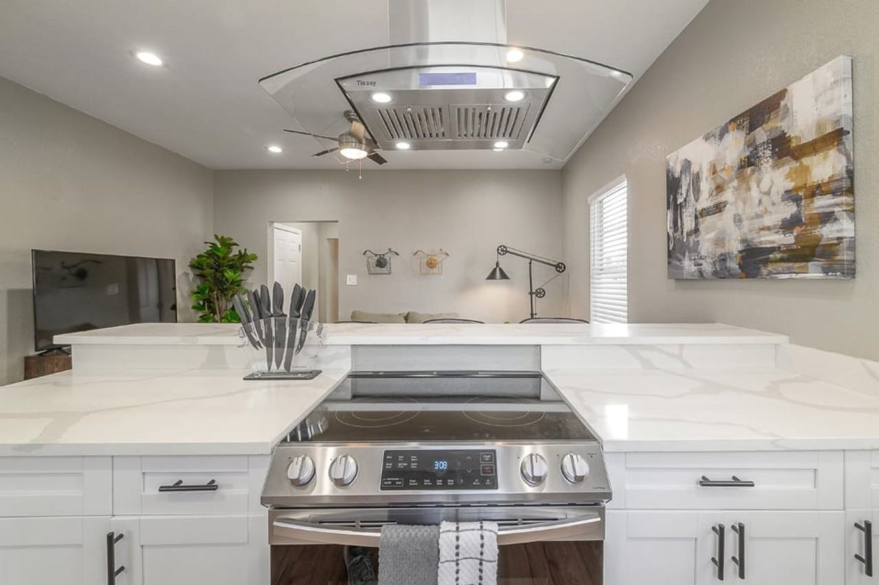 2501 West North B Street - Photo 7 of 37