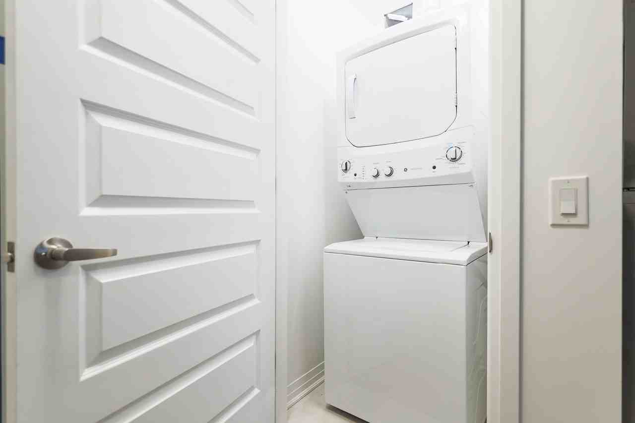 460 Gordon Krantz Avenue - Photo 5 of 13