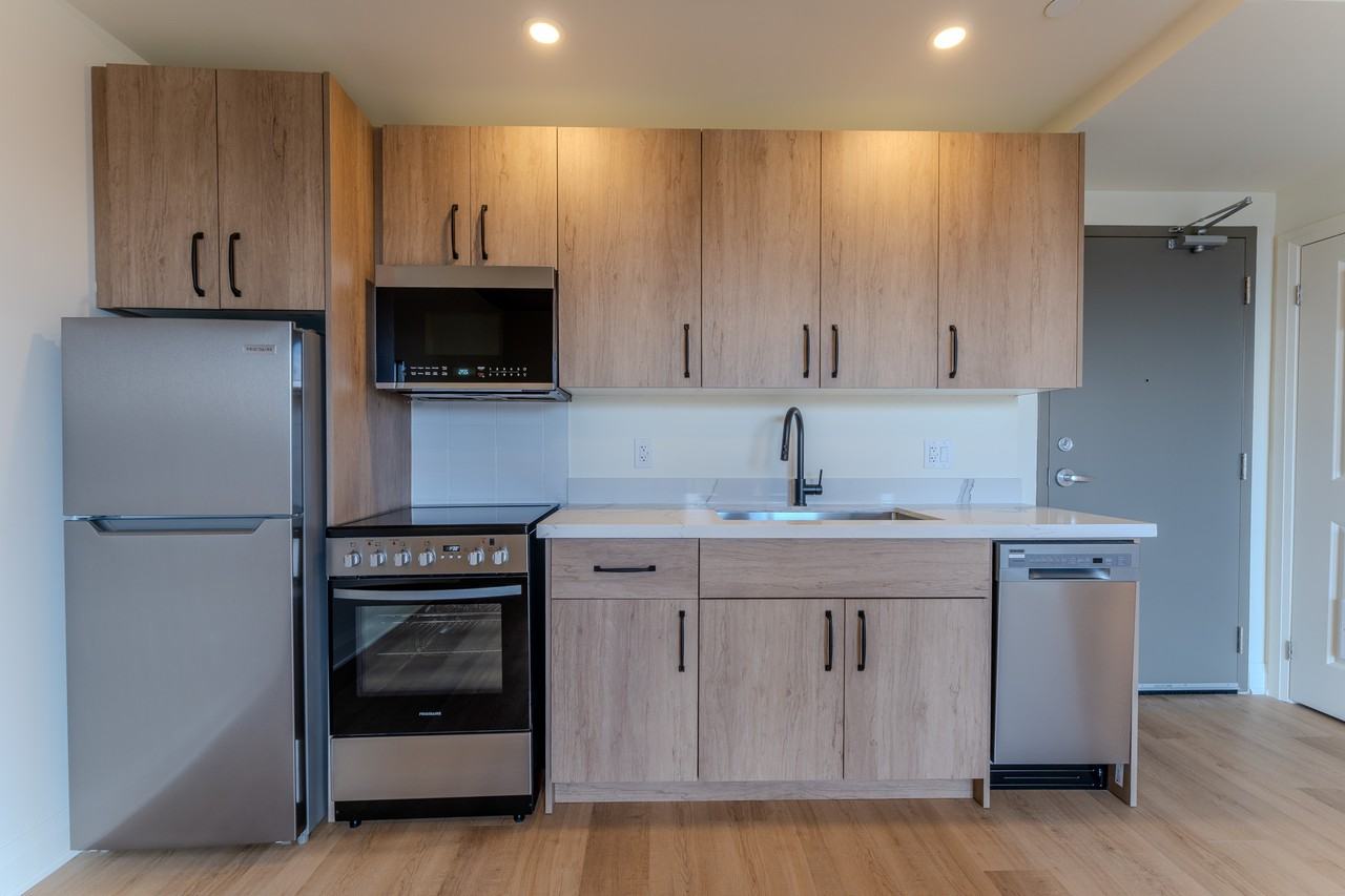 11 Robert Street #404 - Photo 5 of 8