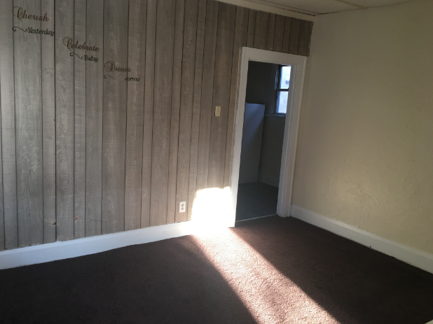 349 Midland Ave - Photo 2 of 11