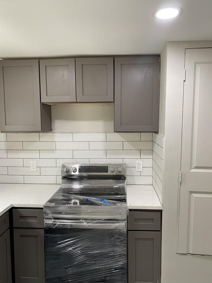 521 E Jackson St #B - Photo 5 of 20