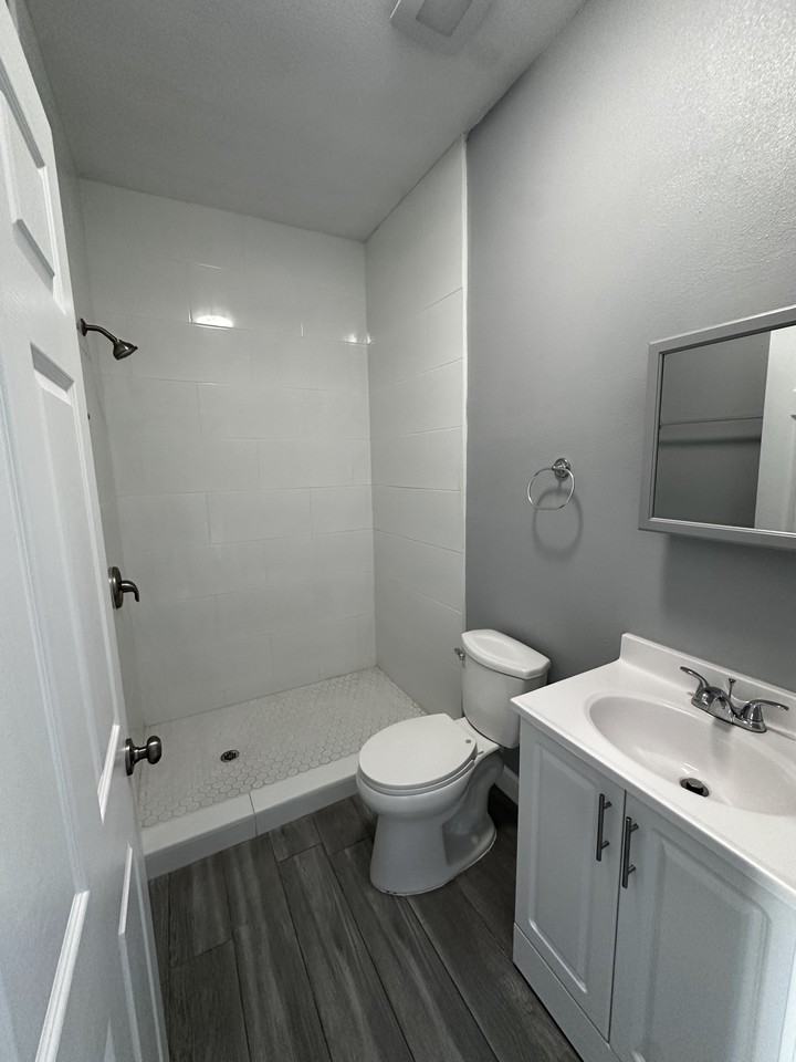 1308 West 134th Street #A - Photo 5 of 5