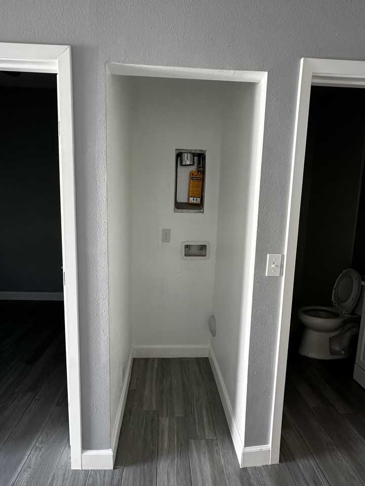 1308 West 134th Street #A - Photo 4 of 5