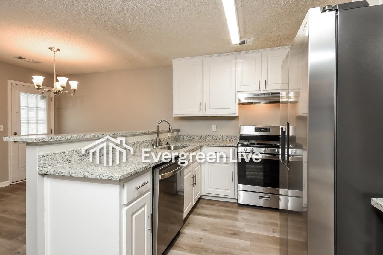 451 Thistle Cv - Photo 3 of 20