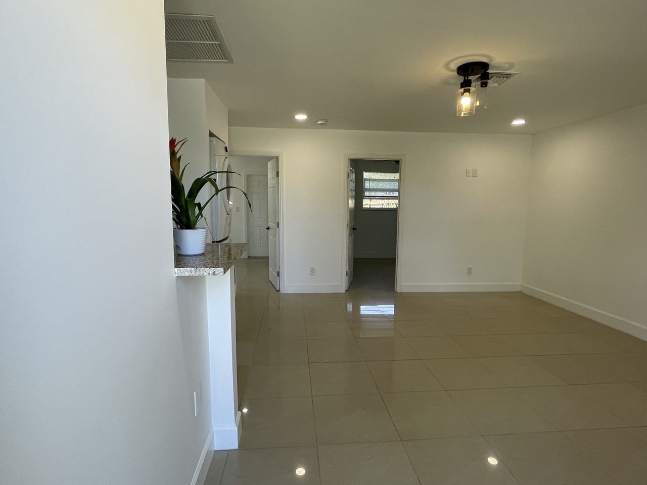 2315 Nw 23rd Ln #2315 - Photo 5 of 11