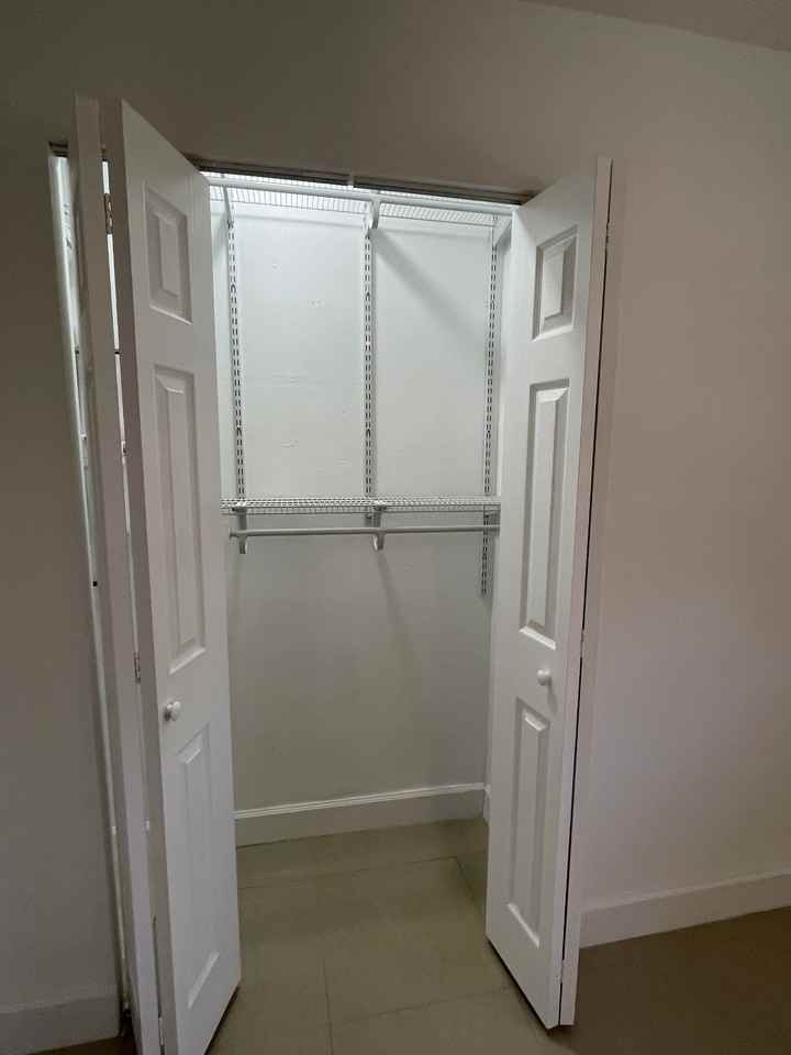 2315 Nw 23rd Ln #2315 - Photo 7 of 11